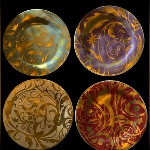 Pottery Barn holiday plates set of 4